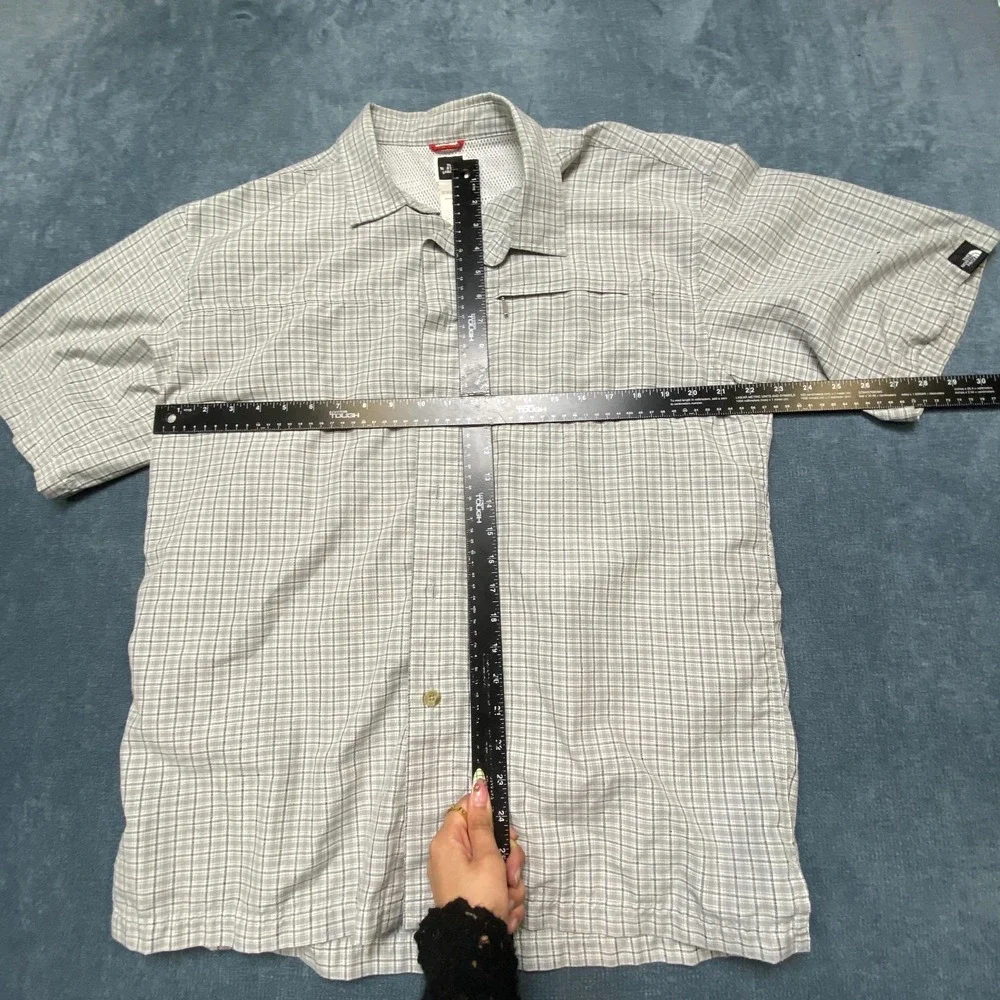 The North Face Shirt Mens Large Gray Check Mesh Lined Travel Outdoor Button Up